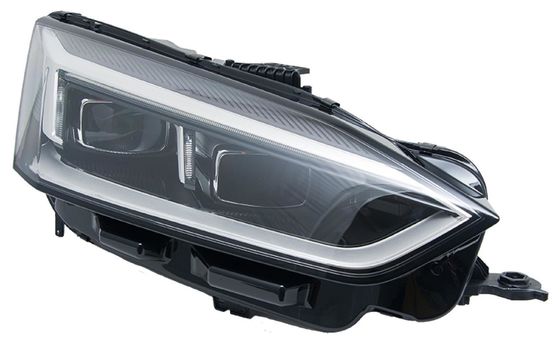 8W6941774D AUDI A5 (F53,F5P) のヘッドライト