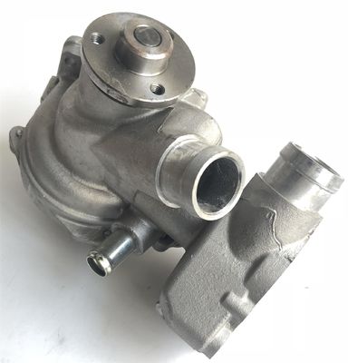 1042002701 エンジン部品 水ポンプ