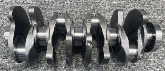06J105021P エンジン部品 クランクシャフト