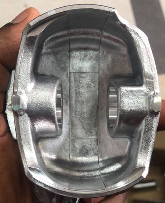 06A107065G エンジンパーツ VW BORA,SKODA OCTAVIA I (1U2) のピストン