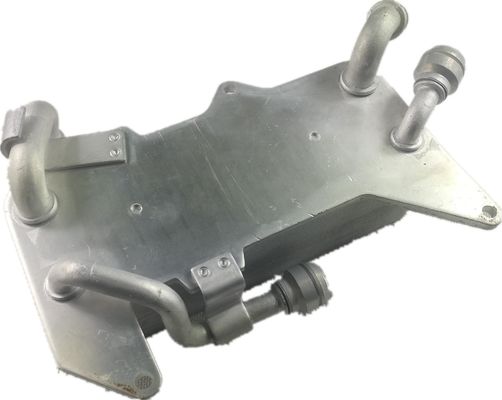 4H0317021H エンジン部品 AUDI A7用のギアオイルクーラー
