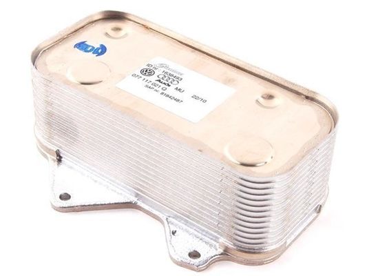 077117021Q エンジン部品 オイルクーラー AUDI A6,VW PHAETON
