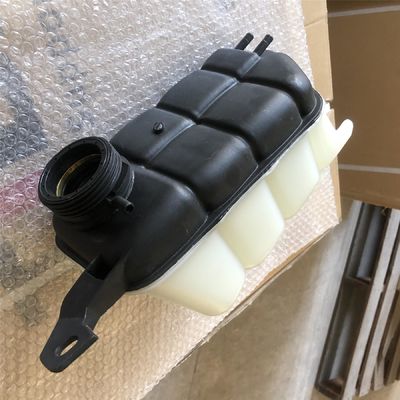 2205000049 エンジン部品 拡張タンク