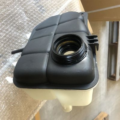 2035000049 エンジン部品 拡張タンク