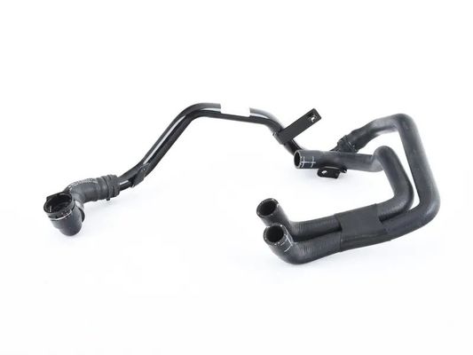 7L6121065AJ エンジン部品 冷却水管