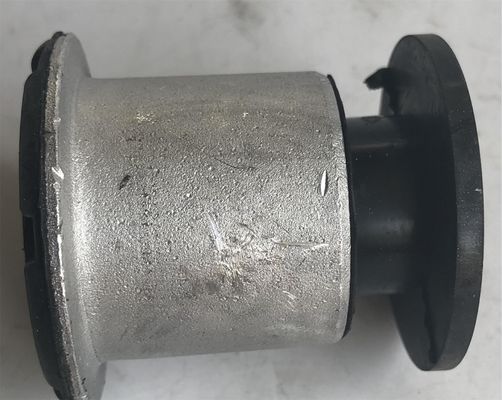 7L0407183A サスペンション部品 制御ブッシュ