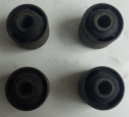 811511247 サスペンション部品 コントロール・アーム ブッシュ