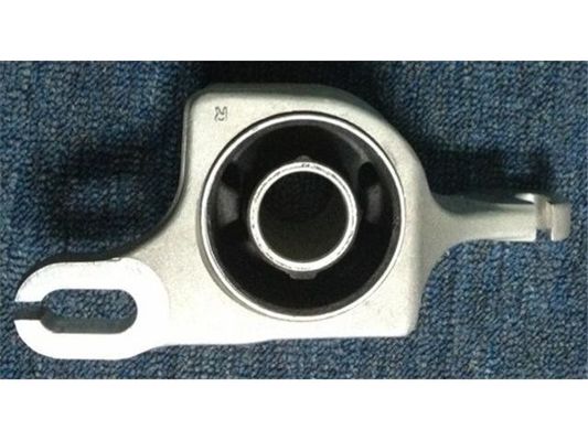 1643300843 サスペンション 部品 制御 ブッシュ