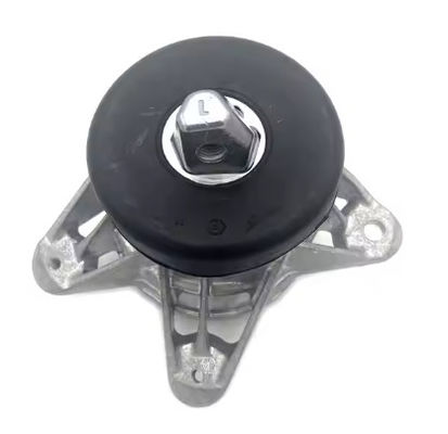 メルセデス・ベンツ 1672405100 シャーシ部品 エンジンマウント